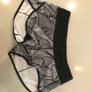 Size 6 Lululemon Shorts